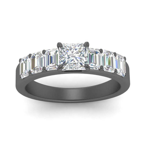 Princess Cut Luxurious Engagement Ring