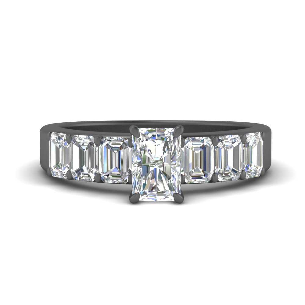 Radiant Cut Luxurious Engagement Ring