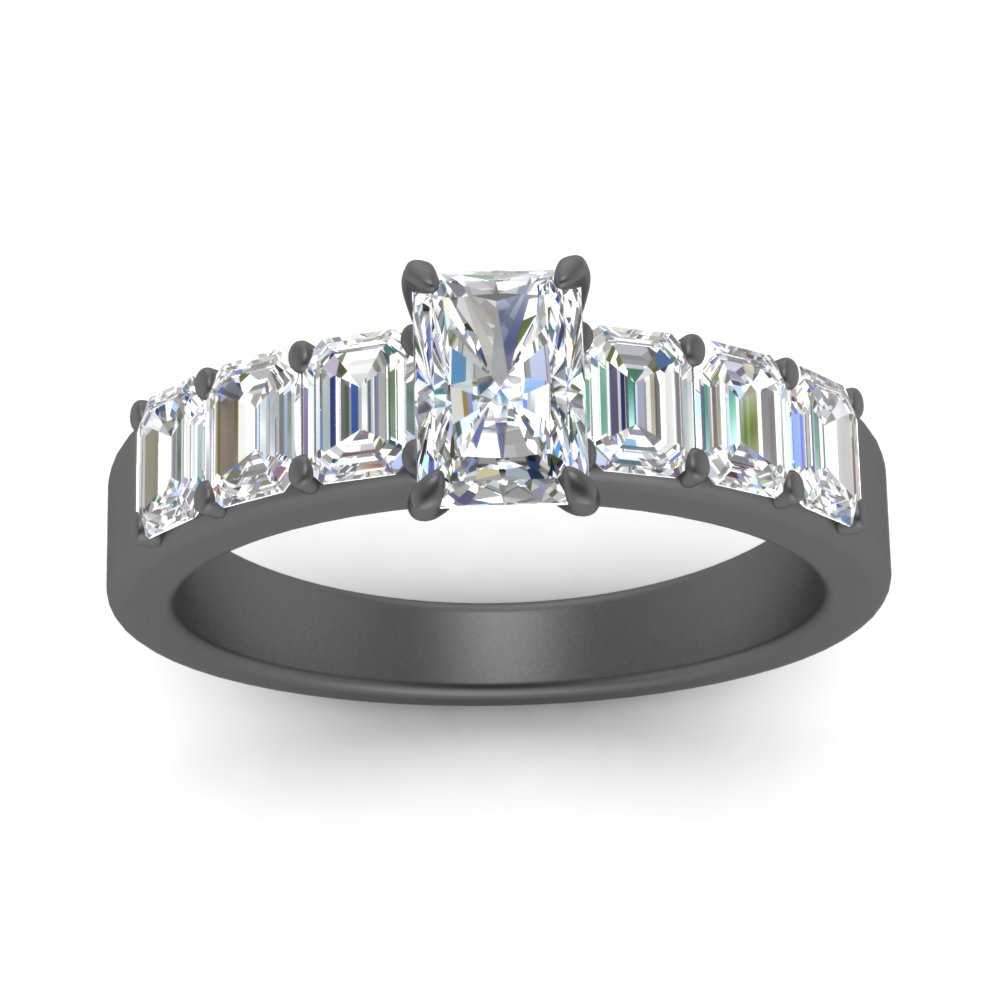 Radiant Cut Luxurious Engagement Ring