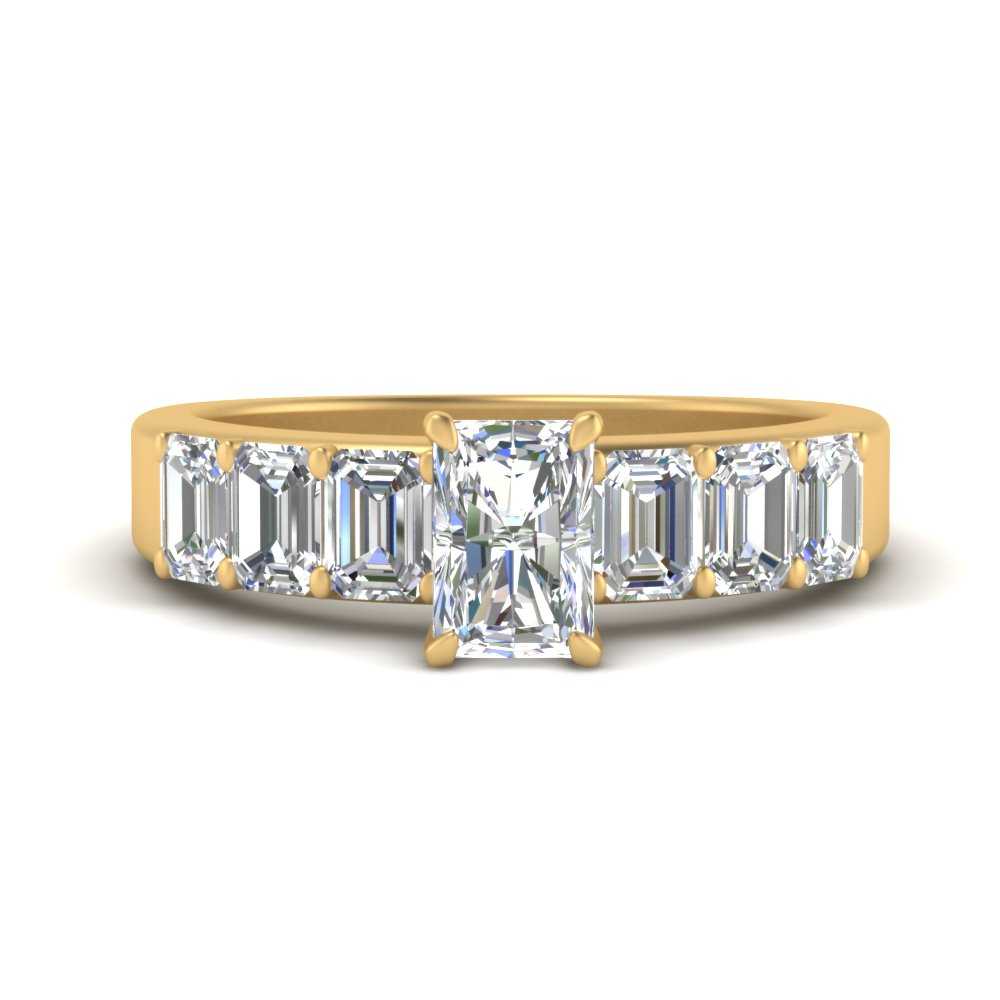Radiant Cut Luxurious Engagement Ring