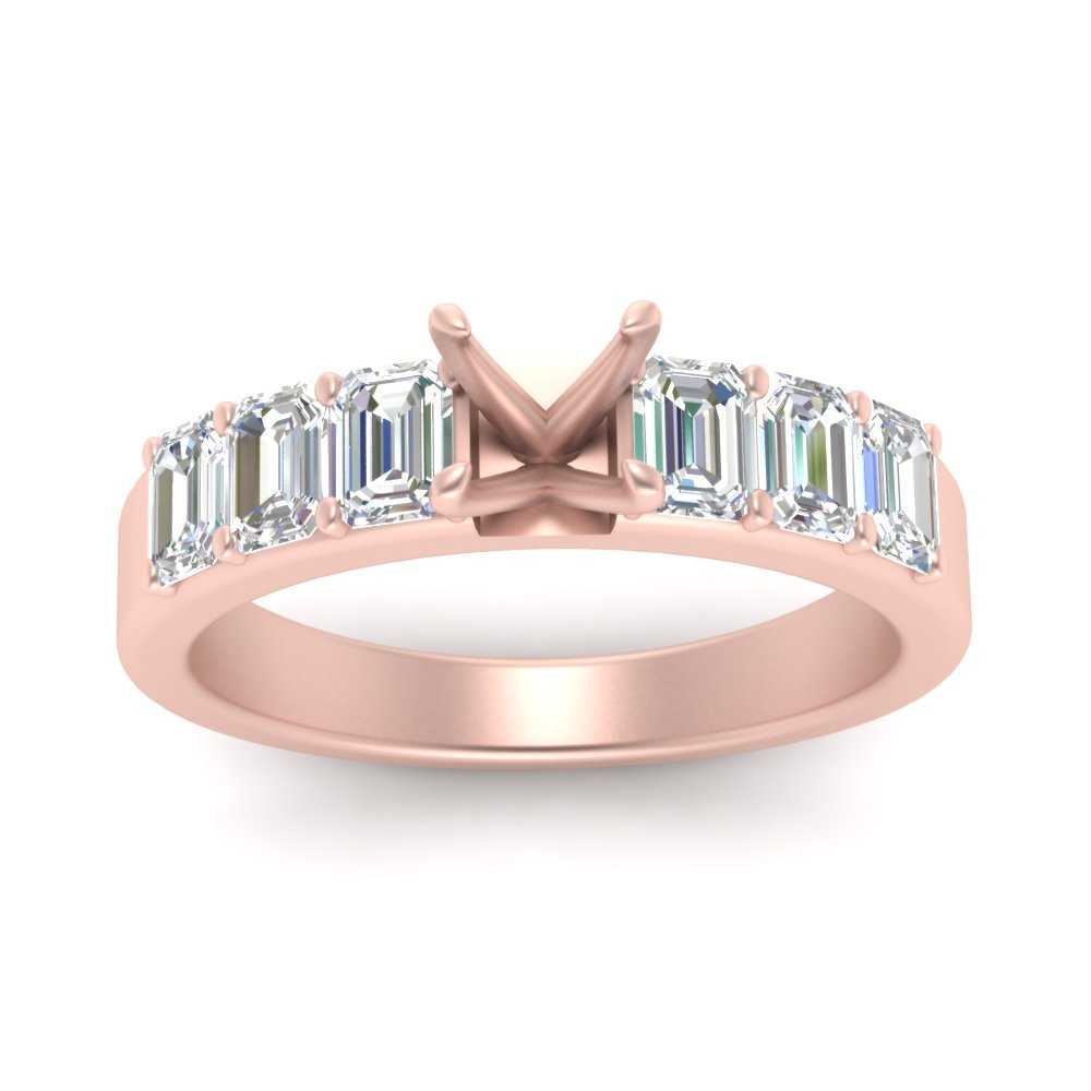 Semi Mount Luxurious Engagement Ring