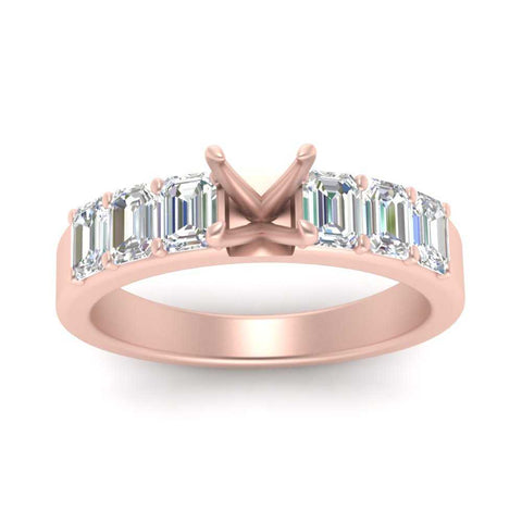 Semi Mount Luxurious Engagement Ring