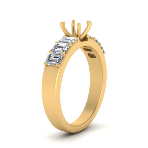 Semi Mount Luxurious Engagement Ring