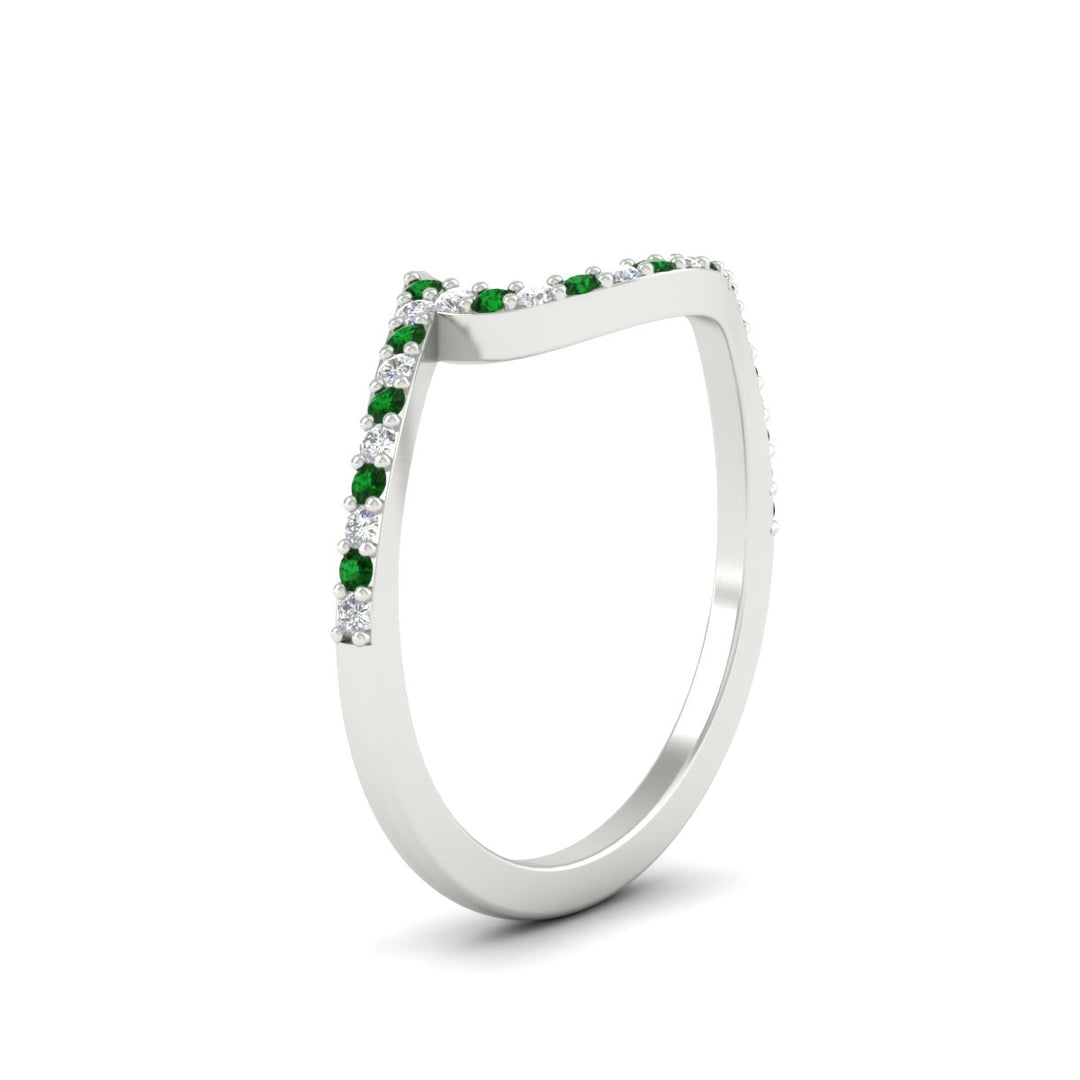 emerald-curved-swirl-wedding-band-in-white-gold-fdens7806robgemgrangle2-nl-wg.jpg?v=1759992439