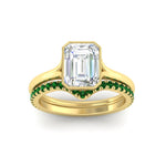 Load image into Gallery viewer, emerald-cut-bezel-solitaire-ring-with-green-emerald-band-in-yellow-gold-FD11229EMGEMGRANGLE5-NL-YG_d3c3bdde-082c-44a4-a568-19b6be09e74b.jpg?v=1758702930
