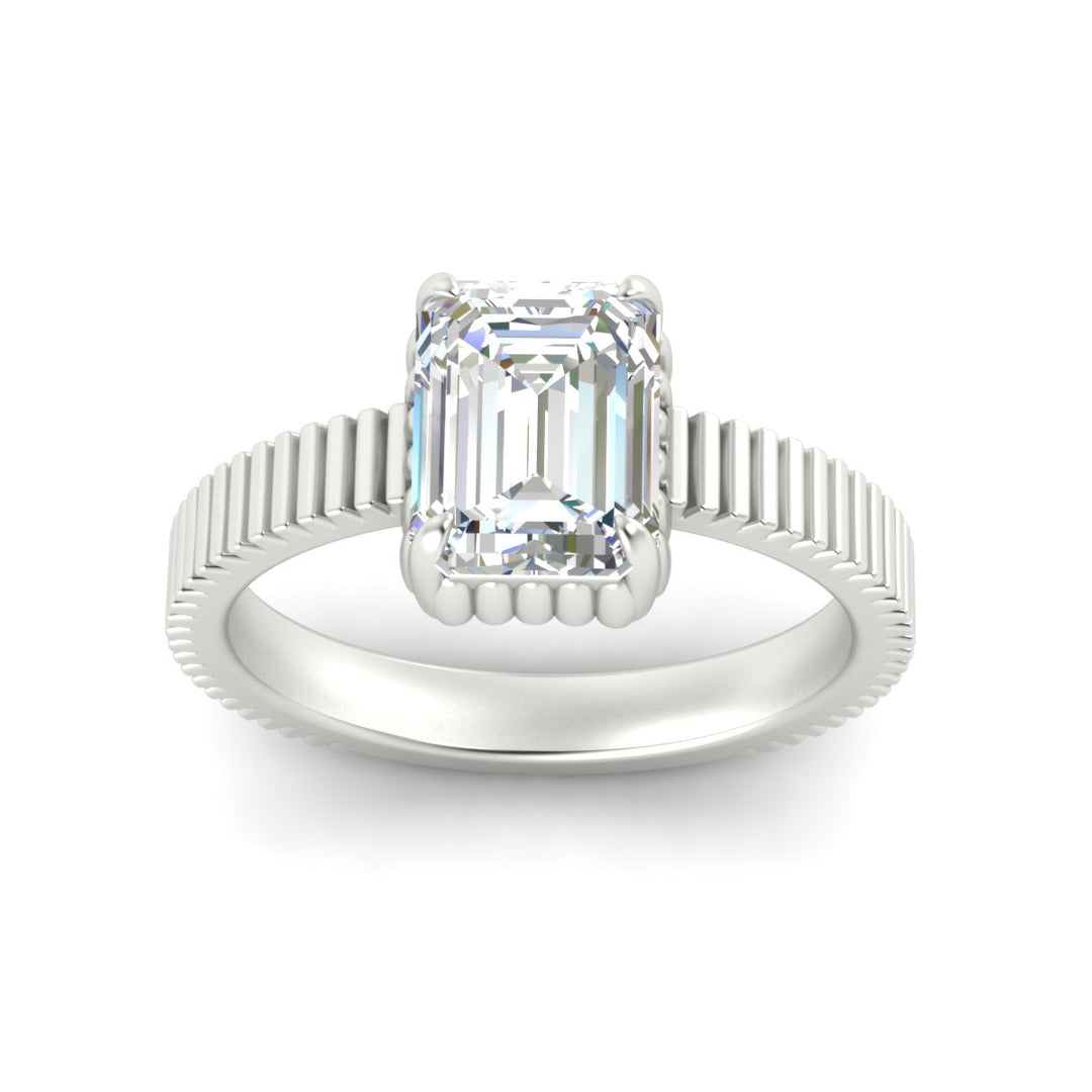 emerald-cut-diamond-solitaire-ring-with-ribbed-band-detail-in-white-gold-fdenr11663emangle5-nl-wg