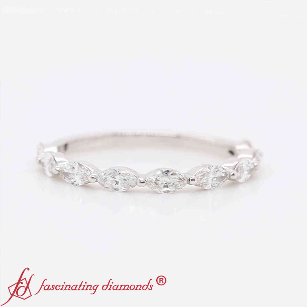 emerald-cut-diamond-solitaire-ring-with-stackable-bands-set-in-fd11350a-nl-fancy-1-wg