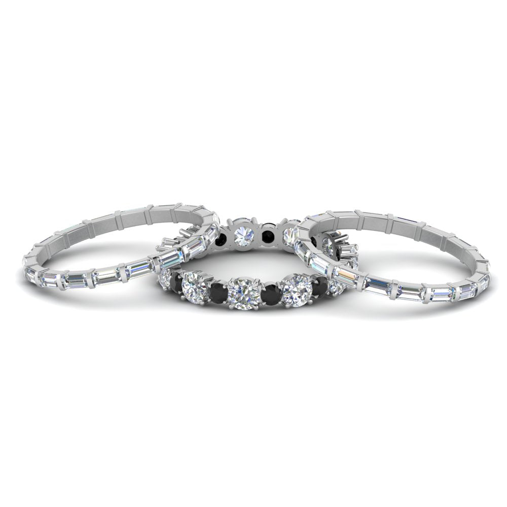 eternity-stacking-band-with-baguette-and-black-diamond-in-white-gold-FD9119GBLACKANGLE3-NL-WG.jpg