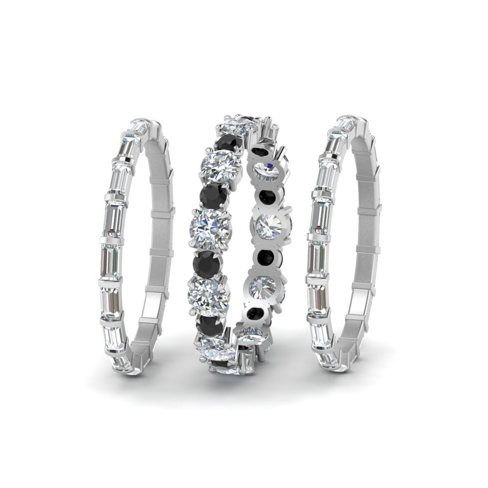 eternity-stacking-band-with-baguette-and-black-diamond-in-white-gold-FD9119GBLACKANGLE3-NL-WG.jpg