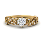 Load image into Gallery viewer, Filigree Wide Band Heart Diamond Ring
