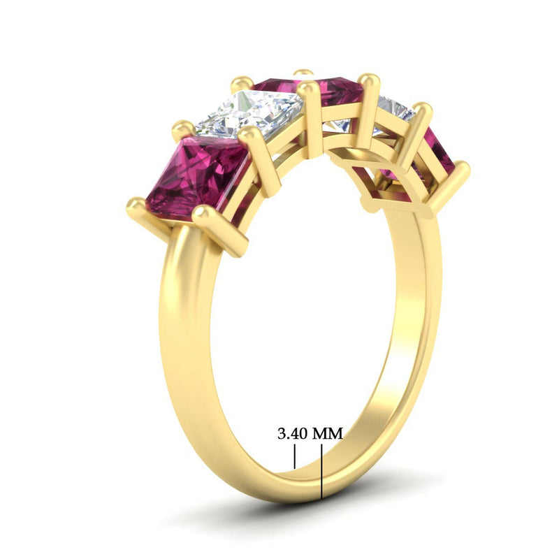 five-stone-pink-sapphire-ring-princess-cut-4-carat-in-yellow-gold-fdwb8008prgsadrpiangle2-4.00ct-nl-yg-hw