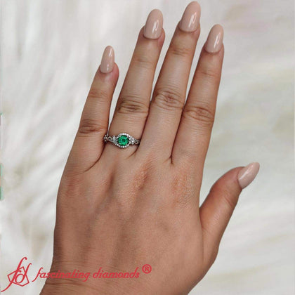 0.50 Ct Round Flower Gemstone Engagement Ring