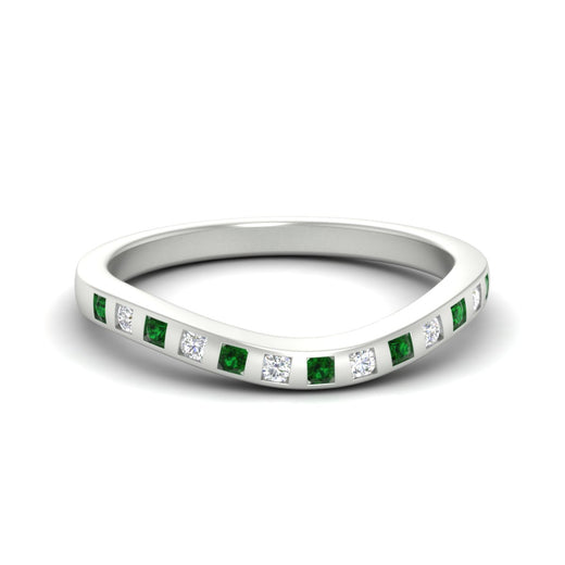 flush-set-emerald-curved-wedding-band-in-white-gold-fdens2255bgemgrsleep-nl-wg-ws4.jpg?v=1776142549
