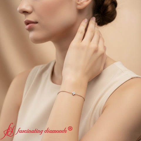 four-stone-chain-bracelet-white-gold-fdbrc9628-model