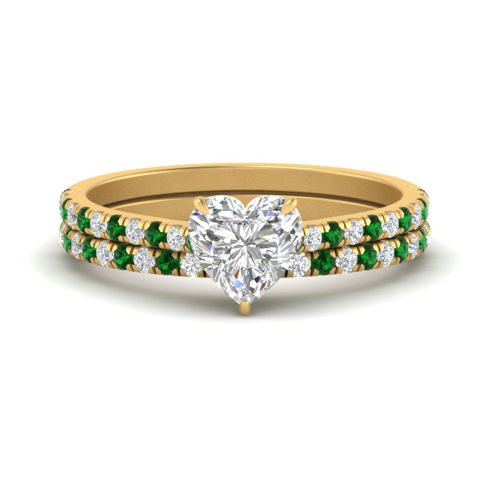 french-pave-heart-petite-emerald-wedding-ring-set-in-FD9918HTGEMGRANGLE3-NL-YG-B1