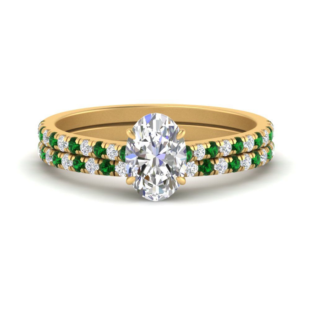 french-pave-oval-petite-emerald-wedding-ring-set-in-FD9918OVGEMGRANGLE3-NL-YG-B1