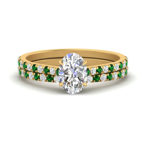 french-pave-oval-petite-emerald-wedding-ring-set-in-FD9918OVGEMGRANGLE3-NL-YG-B1