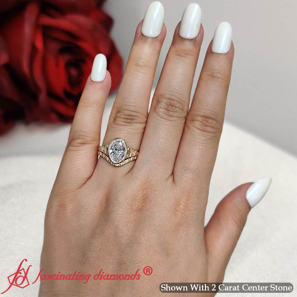 geometric-engraved-oval-bezel-diamond-wedding-ring-set-in-yellow-gold-FDENR11802HAND-YG-NL