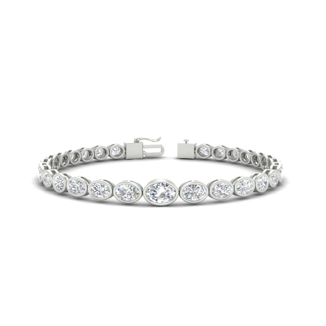 graduated-bezel-oval-east-west-tennis-bracelet-in-white-gold-fdbrc11733sleep-nl-wg.jpg?v=1776313785