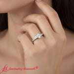 Load image into Gallery viewer, graduated-channel-accented-ring-white-gold-fdens1115r-model
