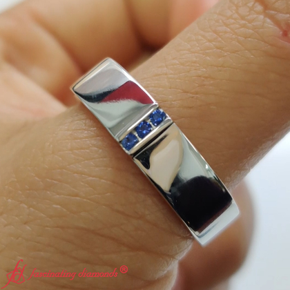 half-bezel-3-stone-mens-flat-sapphire-wedding-band-in-14k-white-gold-FDM8111
