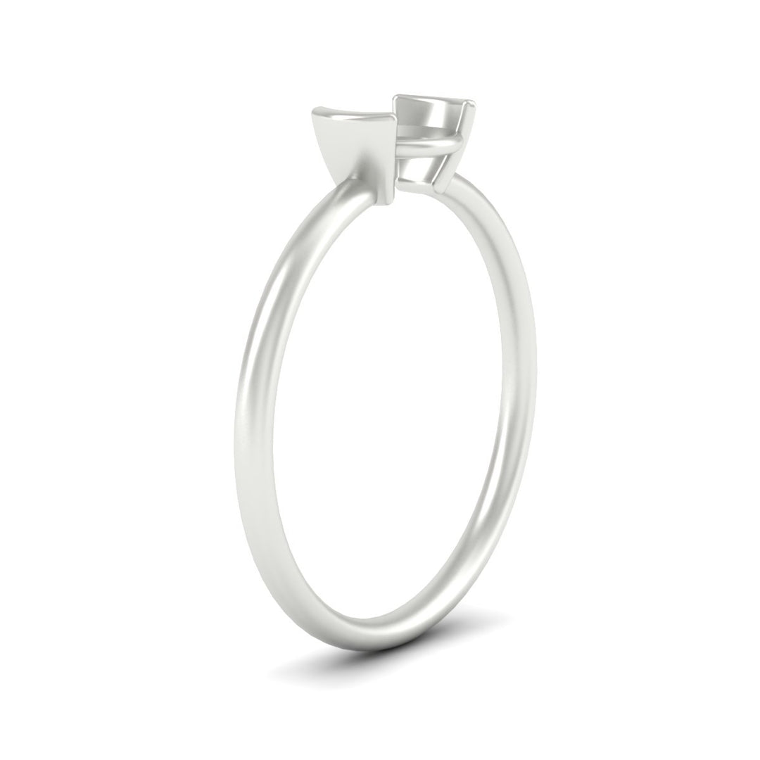 Semi Mount Half Bezel Solitaire Engagement Ring