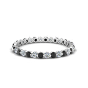 Beautiful Common Prong Eternity Band