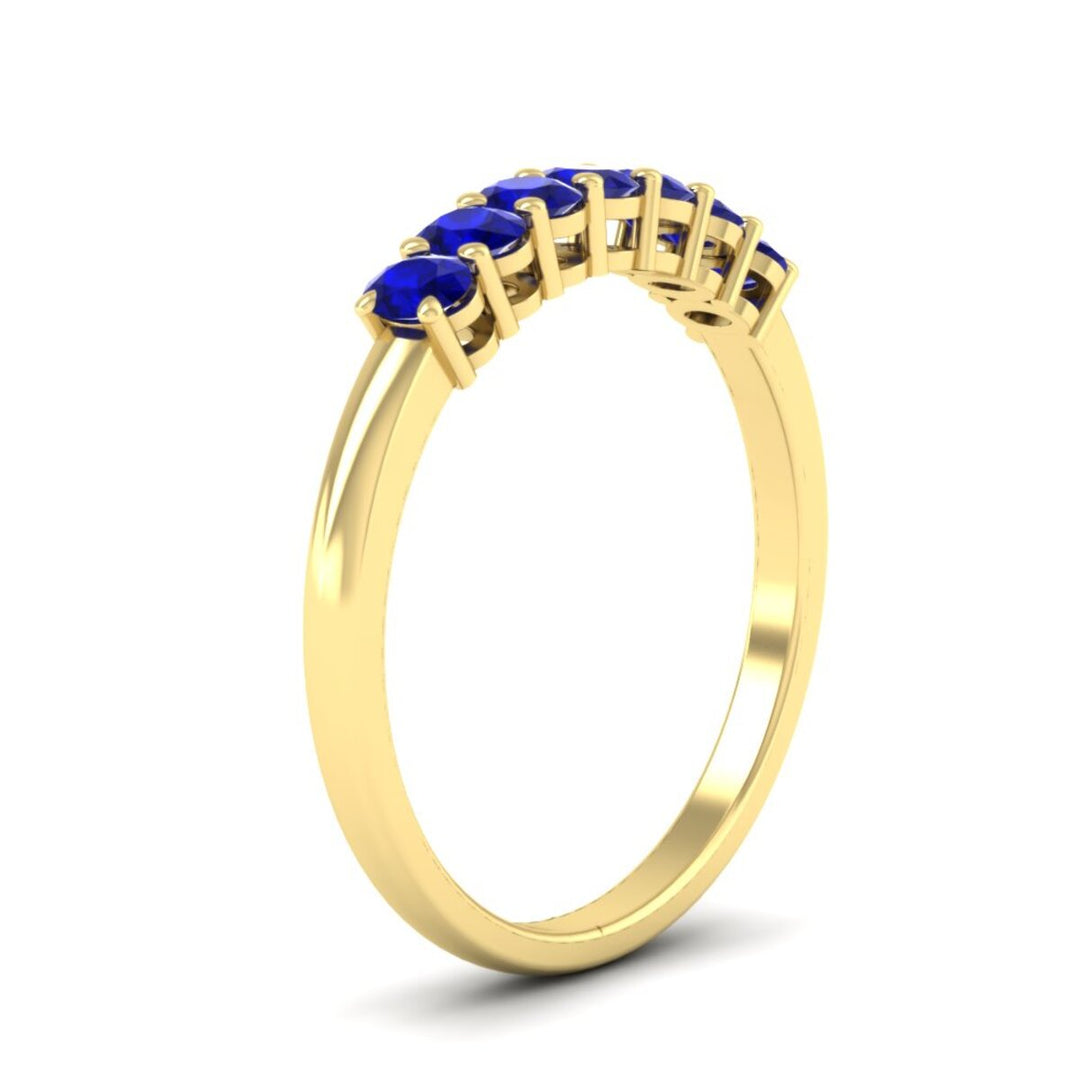 half-carat-seven-stone-oval-sapphire-anniversary-ring-in-yellow-gold-FD8008OVBGSABLANGLE2-0.50CT-NL-YG.jpg