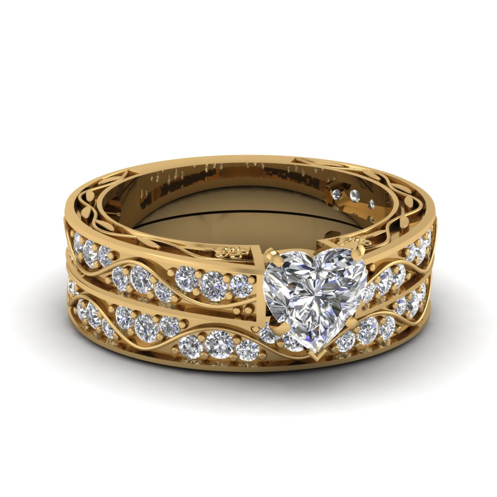 heart-cut-antique-filigree-wedding-ring-set-in-yellow-gold-FDENS3543HT-NL-YG