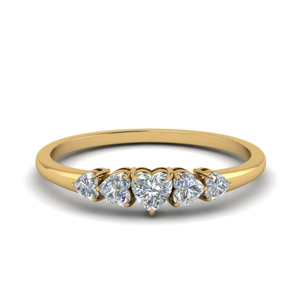 heart-diamond-graduated-5-stone-wedding-ring-in-yellow-gold-FD8898-NL-YG