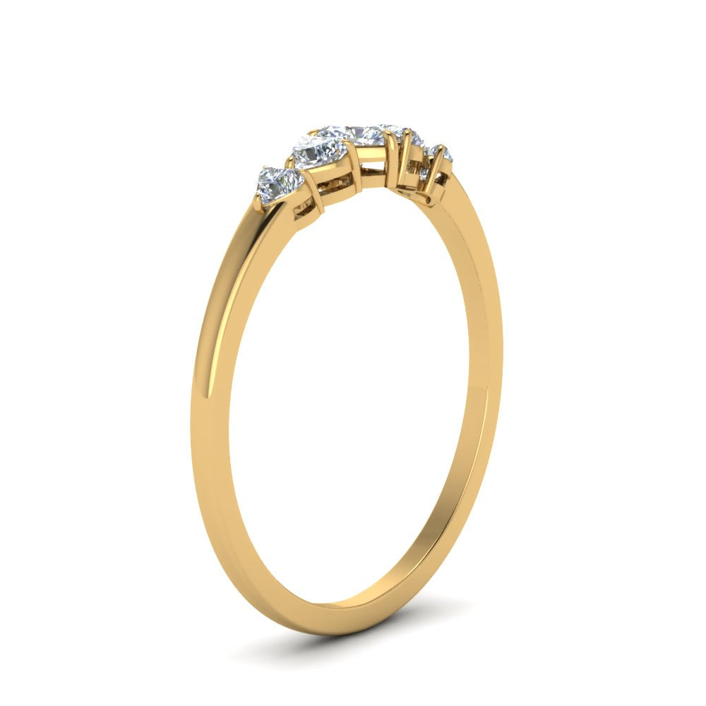 heart-diamond-graduated-5-stone-wedding-ring-in-yellow-gold-FD8898-NL-YG