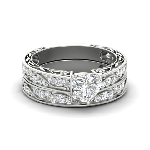 heart-shaped-antique-filigree-diamond-bridal-ring-set-in-platinum-fdens3543htsleep-nl-wg.jpg