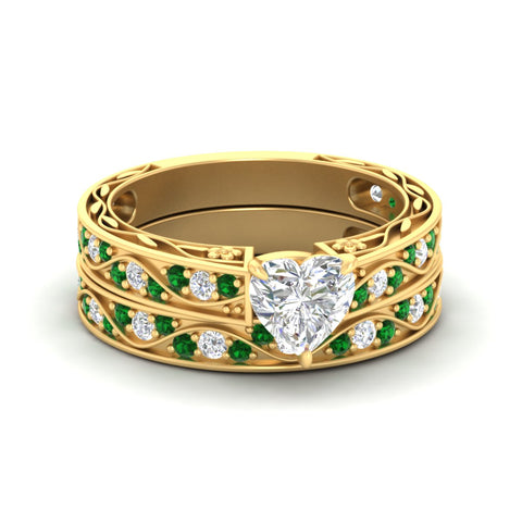 heart-shaped-antique-filigree-emerald-bridal-ring-set-in-yellow-gold-fdens3543htgemgrsleep-nl-yg.jpg