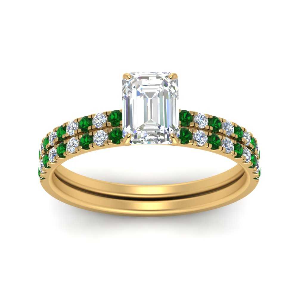hidden-halo-half-way-emerald-cut-diamond-wedding-ring-set-with-emerald-in-FD9168EMGEMGRANGLE3-NL-YG