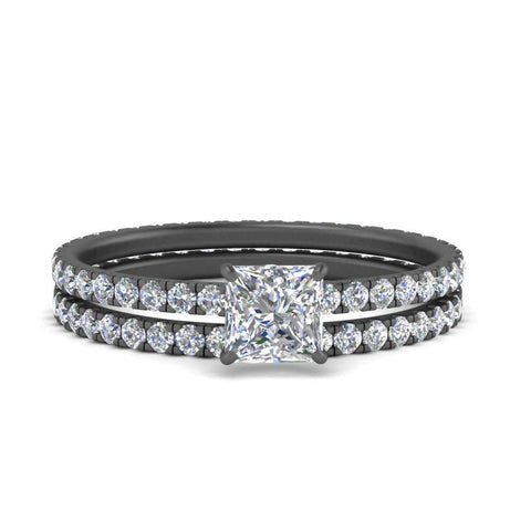 hidden-halo-princess-cut-wedding-ring-set-in-black-gold-FD9168PRANGLE3-NL-BG