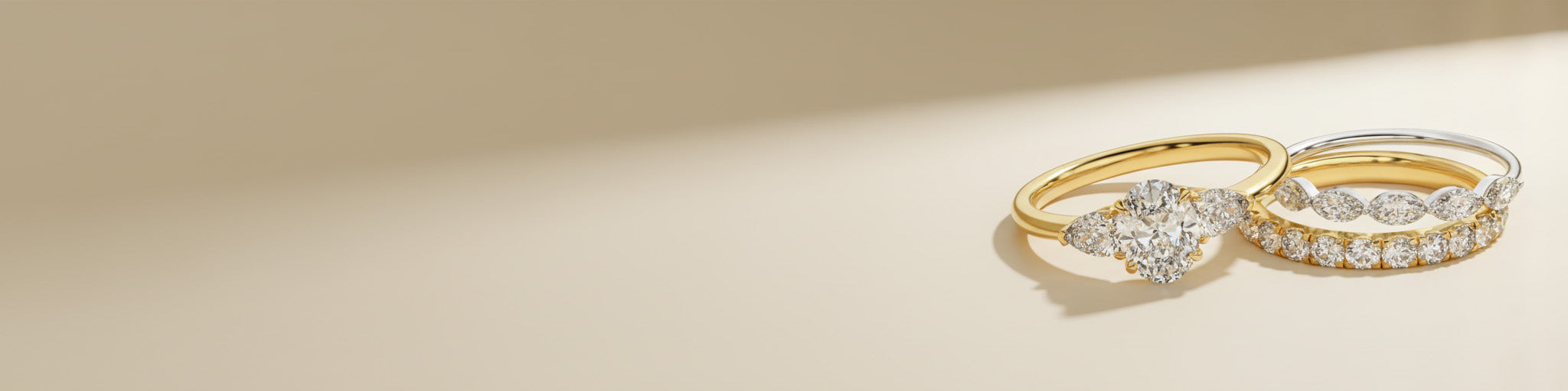 How to Wear Engagement Ring and Wedding Band Like a Pro