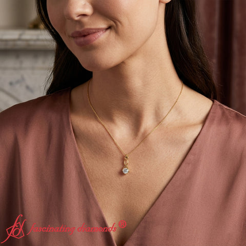 infinity-diamond-solitaire-pendant-in-yellow-gold-FDPD10486