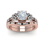 Load image into Gallery viewer, irish-cushion-cut-bridal-ring-set-with-black-diamond-in-rose-gold-FDENS2255B4CUGBLACKANGLE5-NL-RG_5d6261c3-154f-4966-a454-e82de2bd361d?v=1757052277
