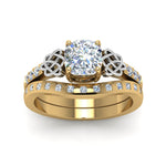Load image into Gallery viewer, irish-cushion-cut-diamond-bridal-ring-set-in-yellow-gold-FDENS2255B4CUANGLE5-NL-YG_7f0390c3-bb21-48c7-ac98-40a1a2697885?v=1757052277
