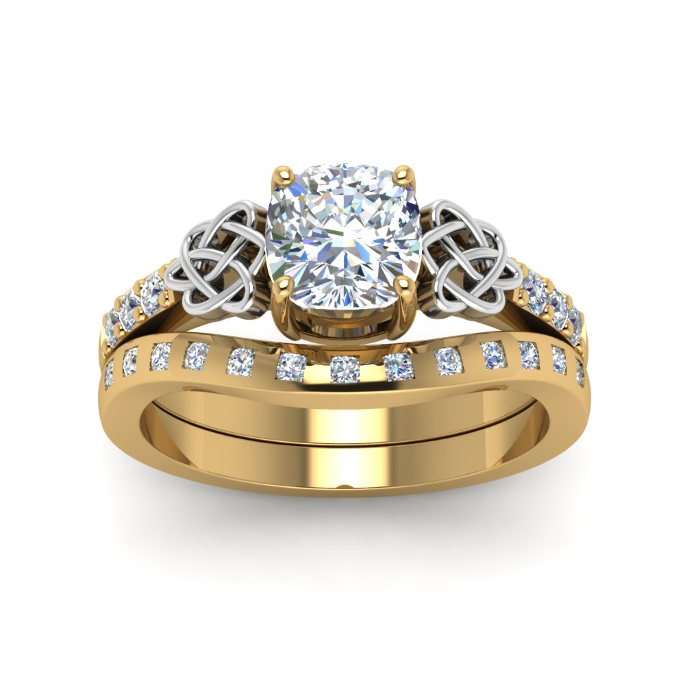 irish-cushion-cut-diamond-bridal-ring-set-in-yellow-gold-FDENS2255B4CUANGLE5-NL-YG_7f0390c3-bb21-48c7-ac98-40a1a2697885?v=1757052277