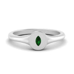 Load image into Gallery viewer, Marquise Disc Signet Ring
