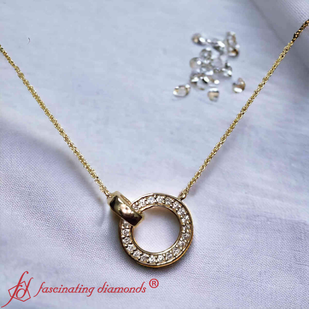 diamond-circle-loop-necklace-in-fdpd11023-model-1-yg
