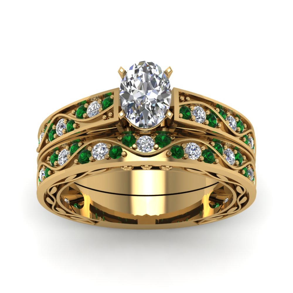 oval-cut-antique-filigree-wedding-ring-set-with-emerald-in-yellow-gold-FDENS3543OVGEMGRANGLE5-NL-YG