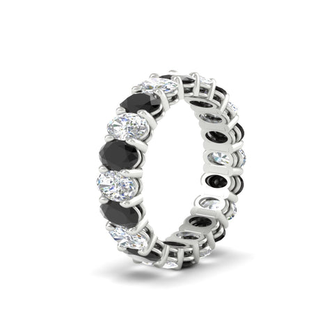 oval-diamond-eternity-wedding-band-7-carat-with-black-diamond-in-white-gold-fdewb8324ovgblackangle2-5.50x3.50mm-nl-wg