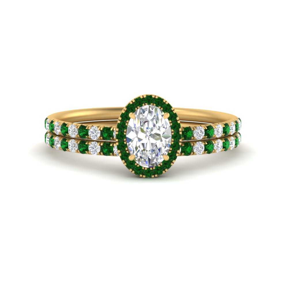 oval-shaped-emerald-halo-wedding-ring-set-in-yellow-gold-FD8523OVGEMGR-NL-YG