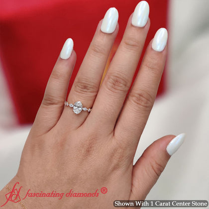 oval-shaped-euro-shank-diamond-engagement-ring-in-yellow-gold-FDENS11605-HAND1