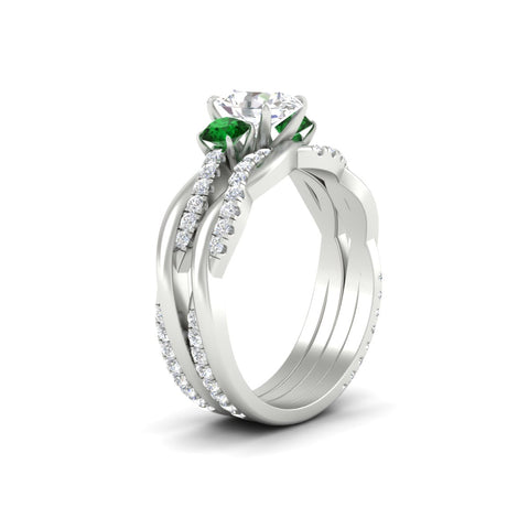 oval-shaped-three-stone-twisted-emerald-wedding-band-in-white-gold-fdens3301ovgemgrangle2-nl-wg.jpg