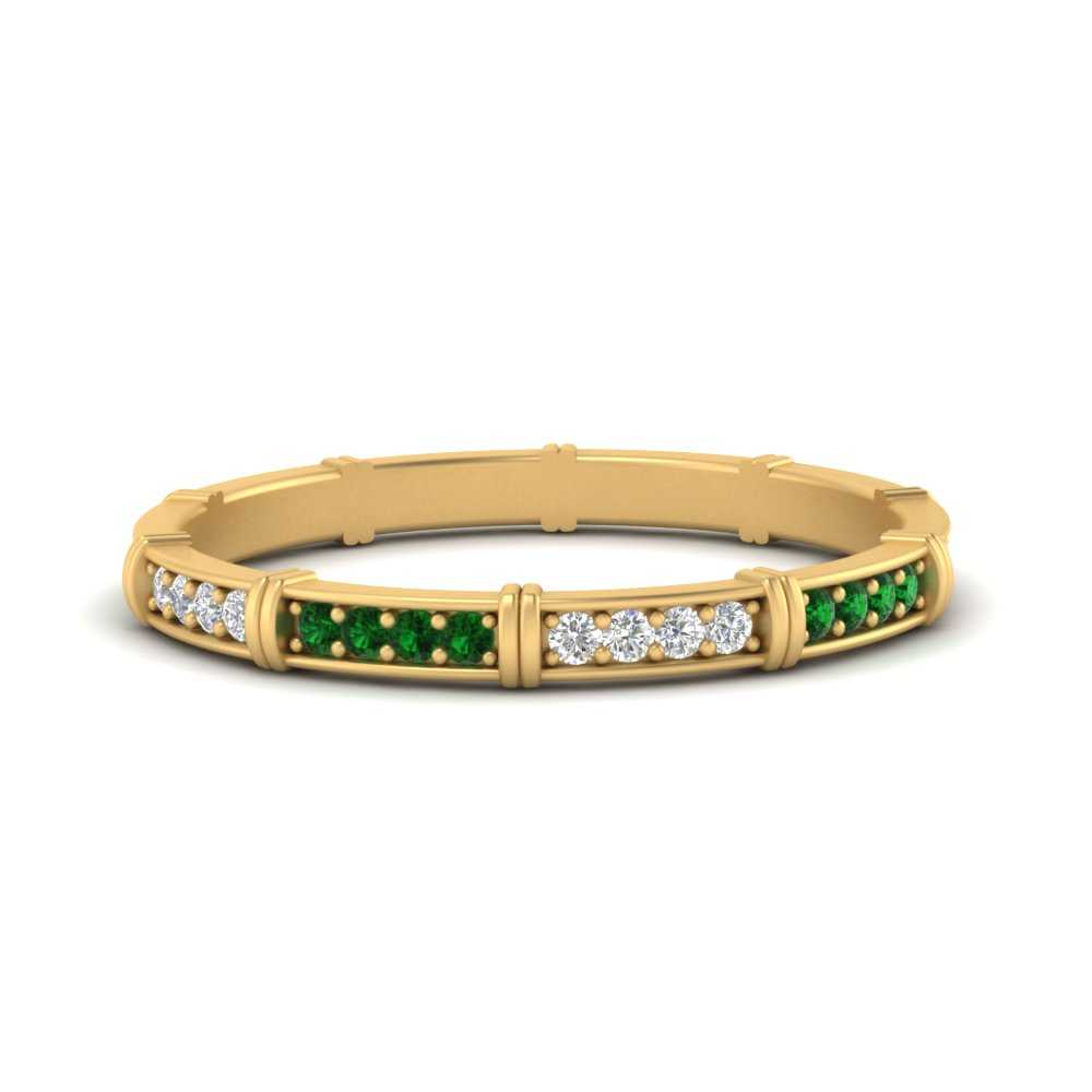 pave-link-diamond-stacking-band-with-emerald-in-yellow-gold-FD9666BGEMGR-NL-YG.jpg