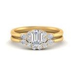 Load image into Gallery viewer, pear-accent-diamond-emerald-cut-wedding-ring-set-in-FD9289EM-ANGLE3-NL-YG
