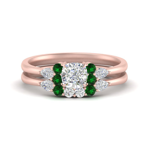pear-accent-emerald-cushion-cut-wedding-ring-set-in-FD9289CUGEMGR-ANGLE3-NL-RG